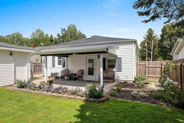 1544 SMITH STREET, Green Bay, WI 54302