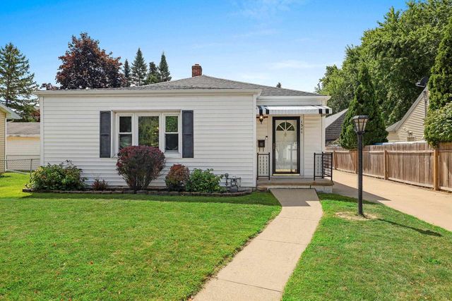 1544 SMITH STREET, Green Bay, WI 54302