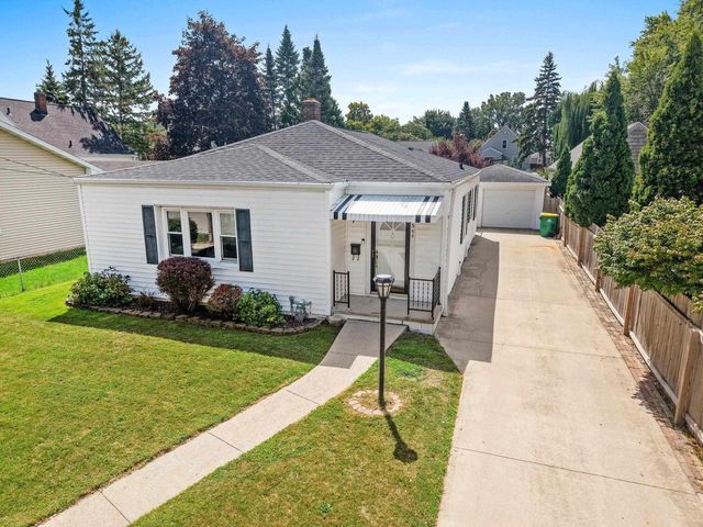1544 SMITH STREET, Green Bay, WI 54302