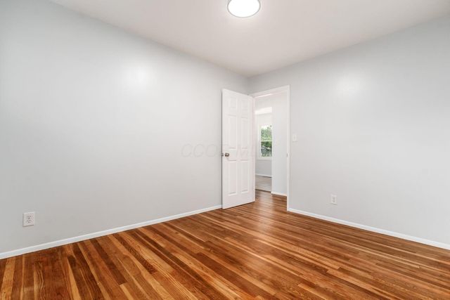 1407 Simpson Drive, Columbus, OH 43227