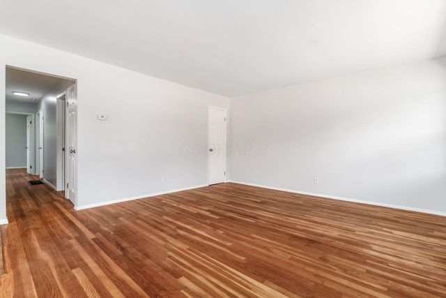 1407 Simpson Drive, Columbus, OH 43227