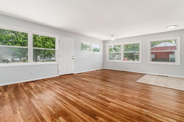 1407 Simpson Drive, Columbus, OH 43227