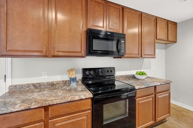 1117 Porterfield RD, Midland, TX 79705