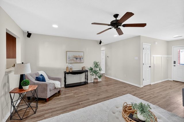 1117 Porterfield RD, Midland, TX 79705