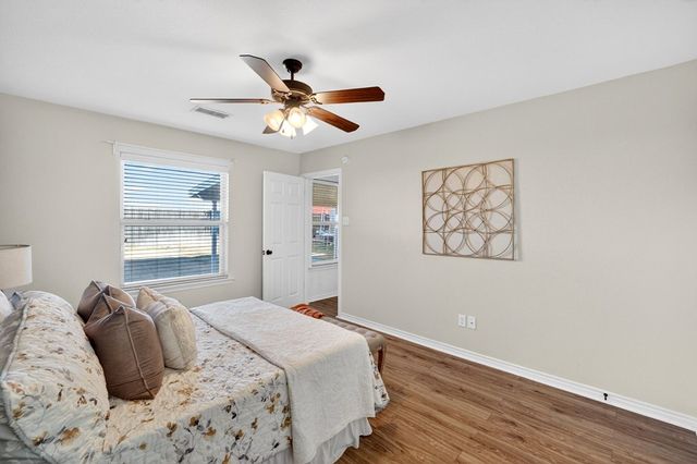 1117 Porterfield RD, Midland, TX 79705