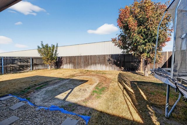 1117 Porterfield RD, Midland, TX 79705