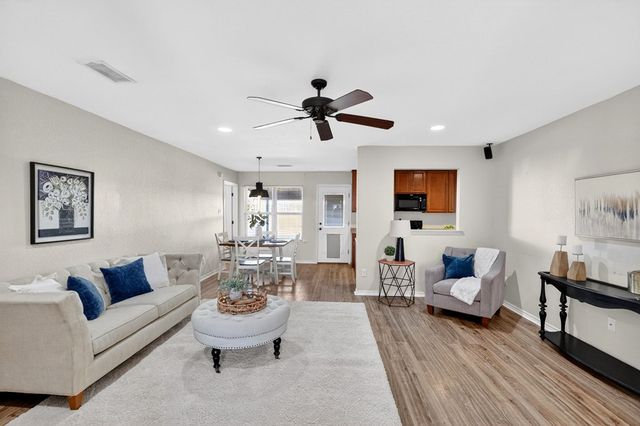 1117 Porterfield RD, Midland, TX 79705