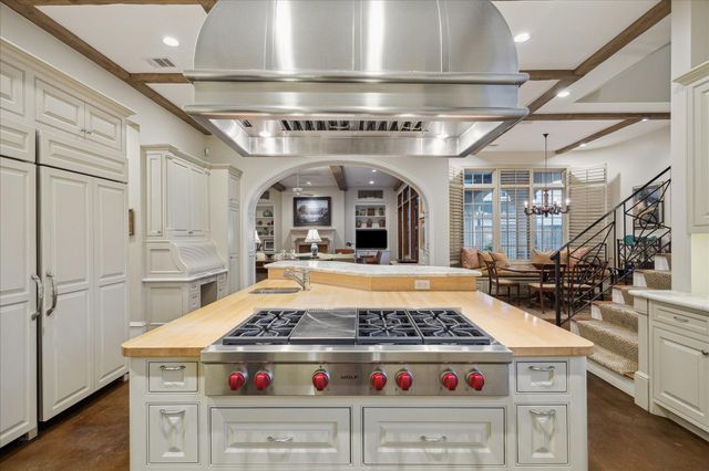 3109 Locke Lane, Houston, TX 77019