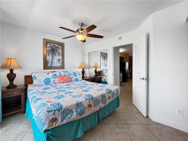 2290 N Fulton Beach 215, Rockport, TX 78382