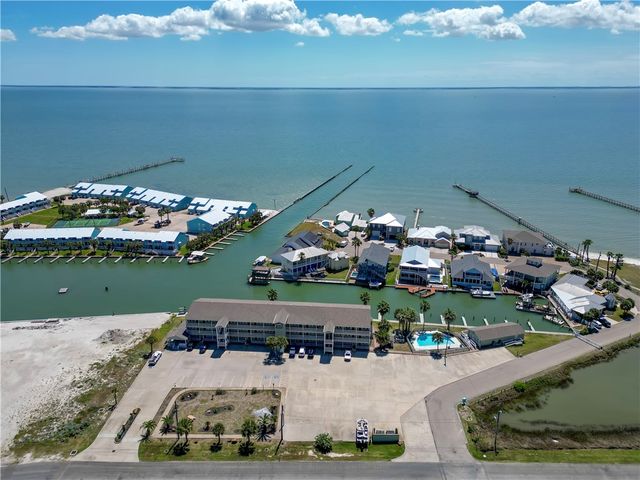 2290 N Fulton Beach 215, Rockport, TX 78382