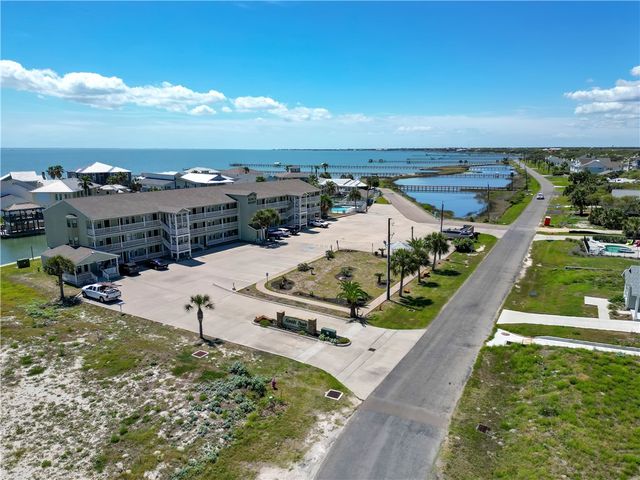 2290 N Fulton Beach 215, Rockport, TX 78382