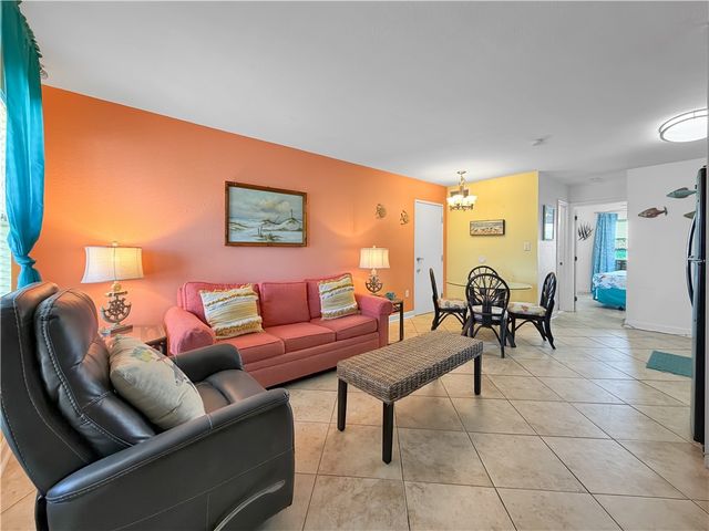 2290 N Fulton Beach 215, Rockport, TX 78382