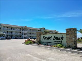 2290 N Fulton Beach 215, Rockport, TX 78382
