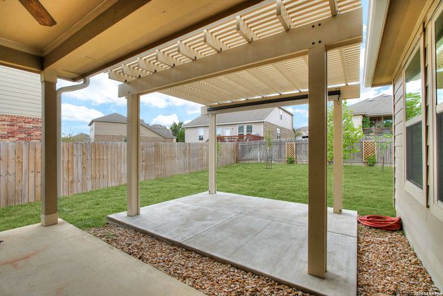 2326 BROKEN WHEEL LN, New Braunfels, TX 78130