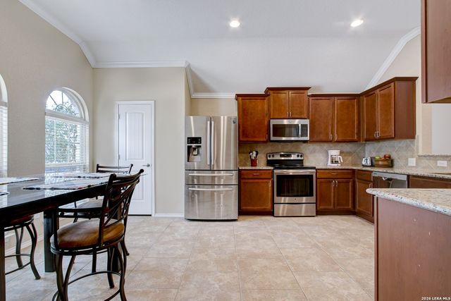 2326 BROKEN WHEEL LN, New Braunfels, TX 78130