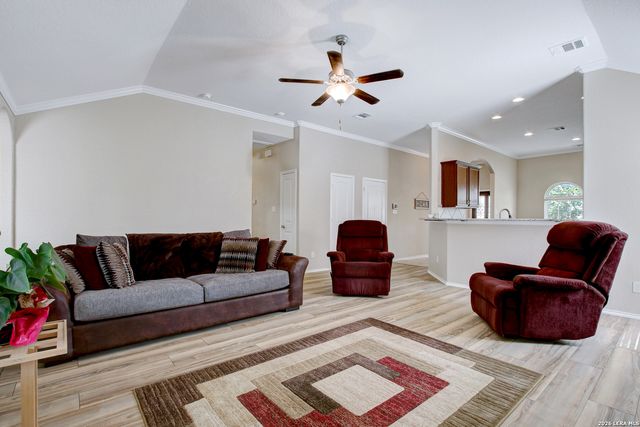 2326 BROKEN WHEEL LN, New Braunfels, TX 78130