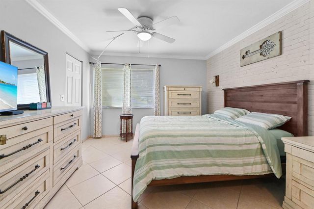 539 Shady Pine Way C1, West Palm Beach, FL 33415