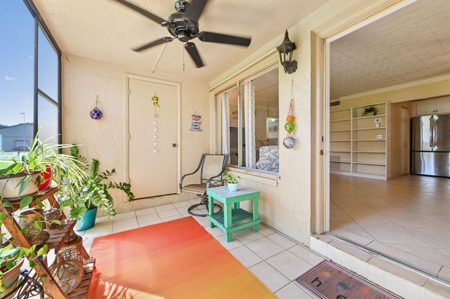 539 Shady Pine Way C1, West Palm Beach, FL 33415