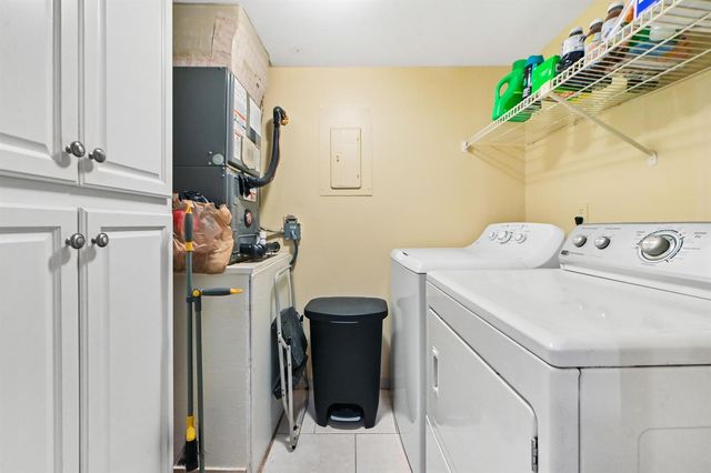 539 Shady Pine Way C1, West Palm Beach, FL 33415