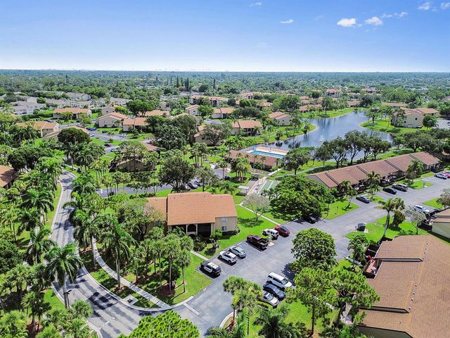 539 Shady Pine Way C1, West Palm Beach, FL 33415