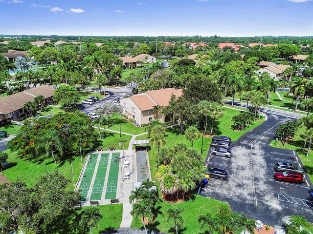 539 Shady Pine Way C1, West Palm Beach, FL 33415