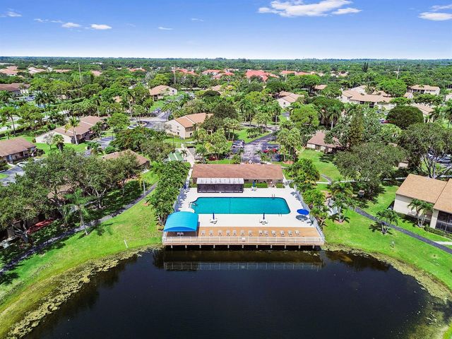 539 Shady Pine Way C1, West Palm Beach, FL 33415