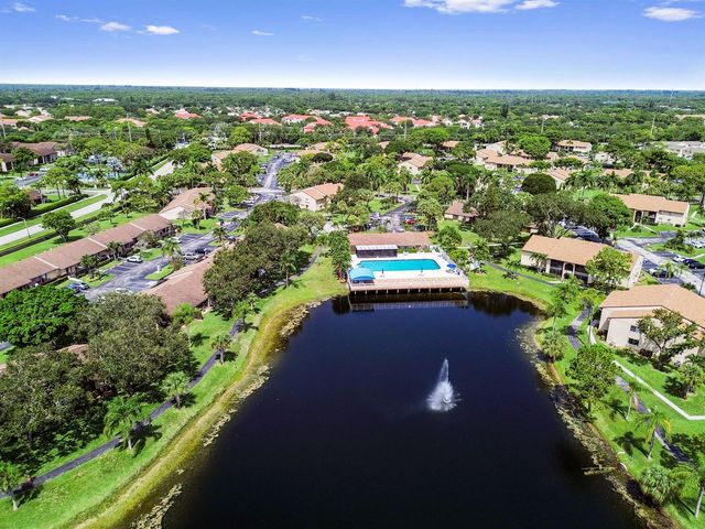 539 Shady Pine Way C1, West Palm Beach, FL 33415