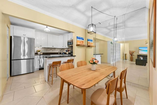 539 Shady Pine Way C1, West Palm Beach, FL 33415