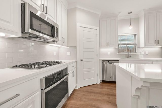 545 Silverbill Ln, Baton Rouge, LA 70810