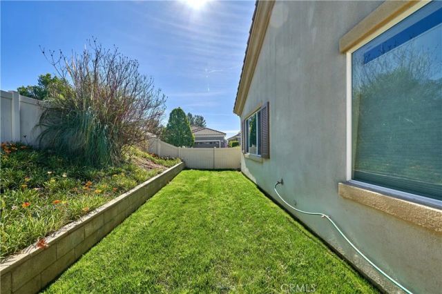 1764 Muirfield, Beaumont, CA 92223
