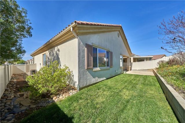 1764 Muirfield, Beaumont, CA 92223