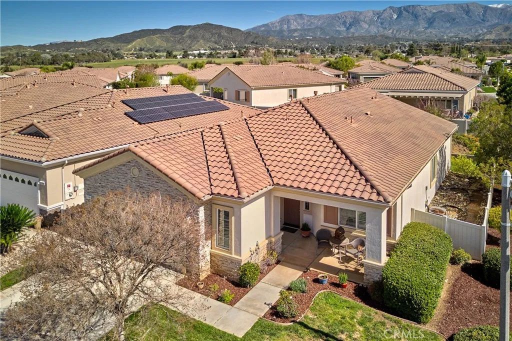 1764 Muirfield, Beaumont, CA 92223