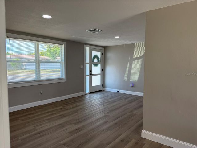 7220 FOX HOLLOW DRIVE, Port Richey, FL 34668