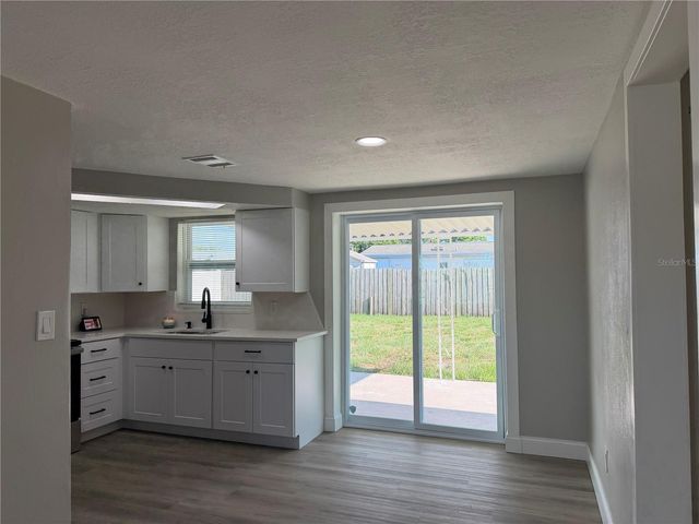 7220 FOX HOLLOW DRIVE, Port Richey, FL 34668
