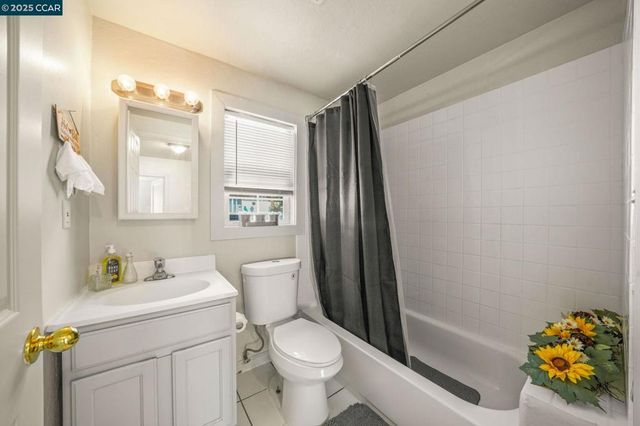 220 Nigh St, Vallejo, CA 94590