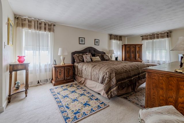 8 Carlson Circle, Boston, MA 02132