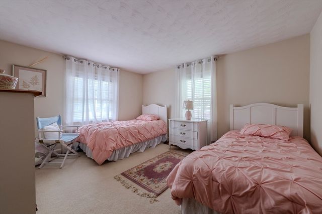 8 Carlson Circle, Boston, MA 02132