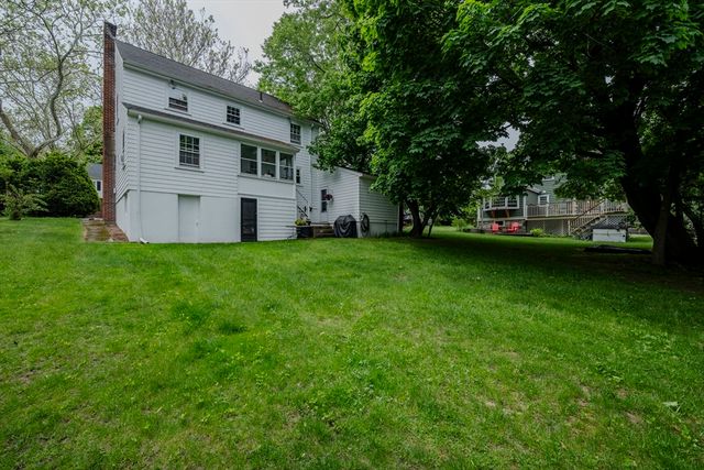 8 Carlson Circle, Boston, MA 02132