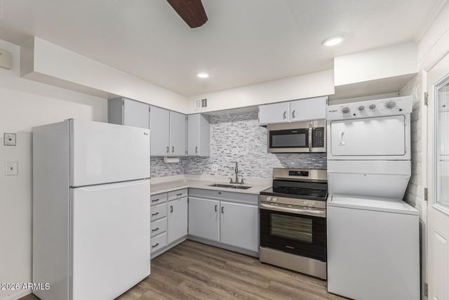2725 S RURAL Road 8, Tempe, AZ 85282