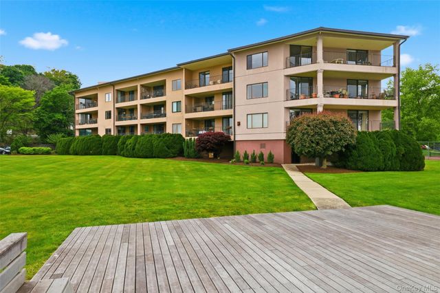 2 Park Place C3E, Newburgh, NY 12550
