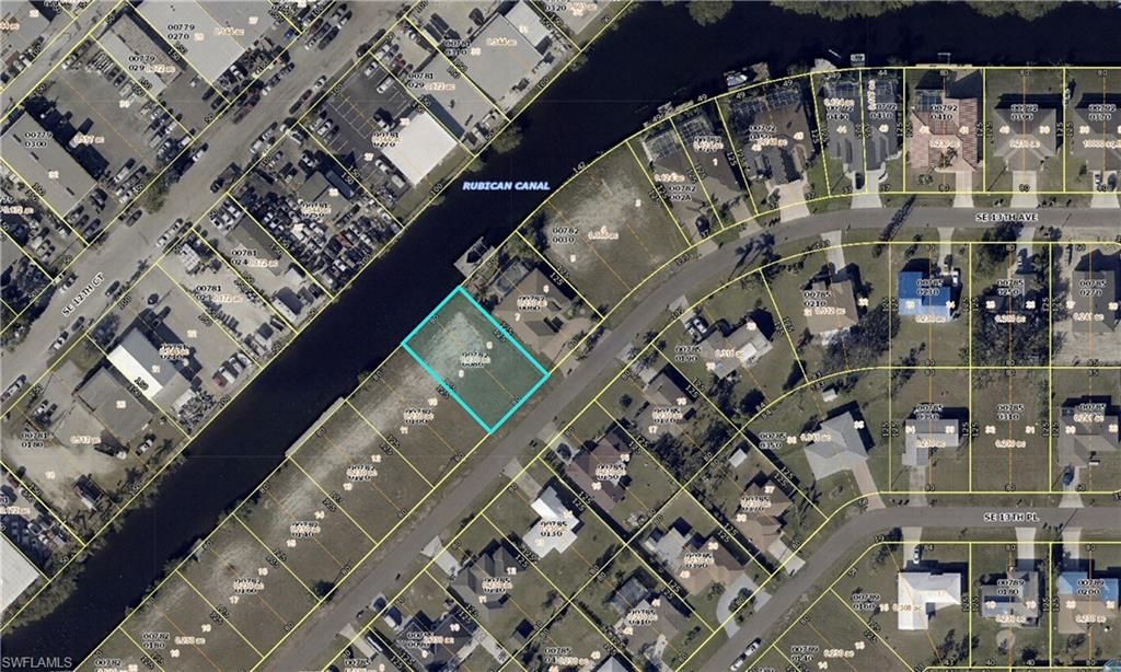 1016 SE 13th AVE, CAPE CORAL, FL 33990 — exterior