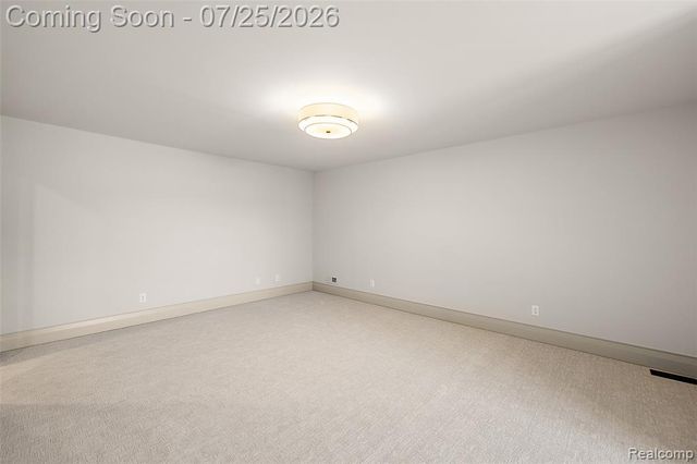 1597 Vista Drive, Oakland, MI 48363