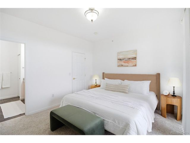 7440 S Blackhawk St 11-204, Englewood, CO 80112