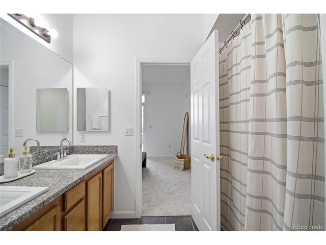 7440 S Blackhawk St 11-204, Englewood, CO 80112