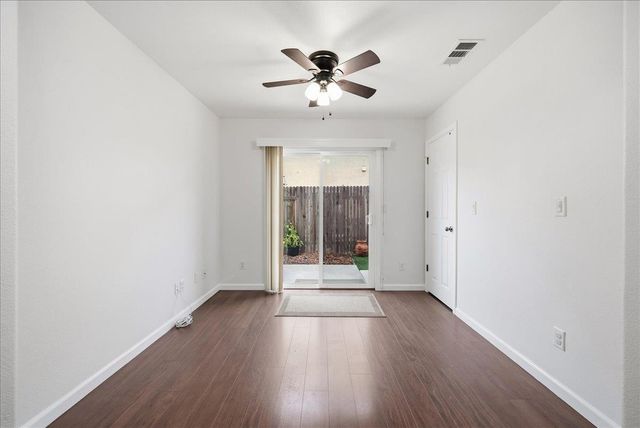 1498 Bushy Tail St, Roseville, CA 95747