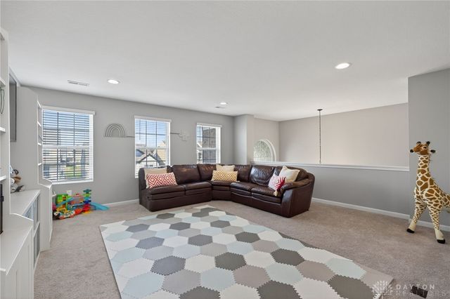 10152 Gully Pass Drive, Washington Twp, OH 45458