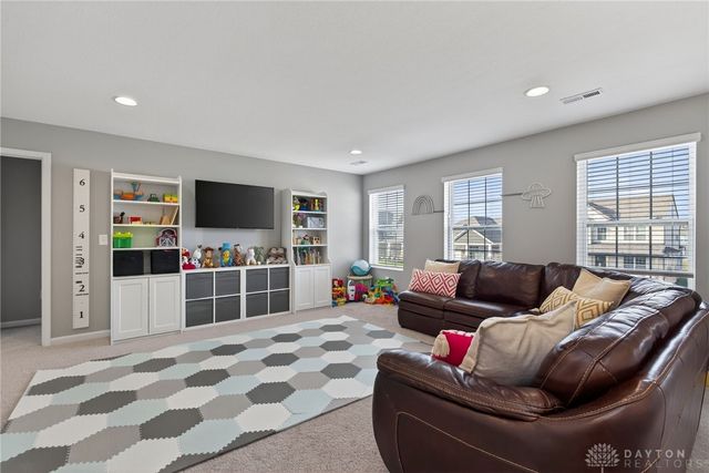 10152 Gully Pass Drive, Washington Twp, OH 45458