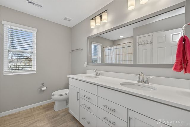 10152 Gully Pass Drive, Washington Twp, OH 45458