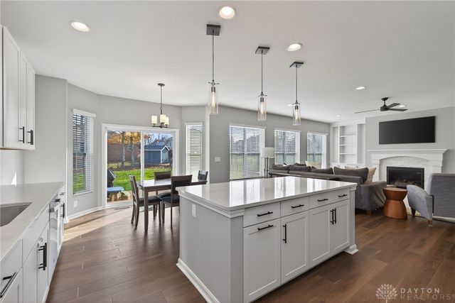 10152 Gully Pass Drive, Washington Twp, OH 45458