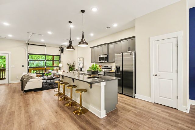 243 Stonecrest Cir, Nashville, TN 37209